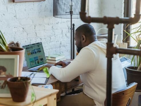 7-Verdades-e-Mentiras-sobre-Ganhar-Dinheiro-Rapido-na-Internet-E-Como-Comecar-a-Lucrar-com-Estrategia-1 7 Verdades e Mentiras sobre Ganhar Dinheiro Rápido na Internet (E Como Começar a Lucrar com Estratégia!)